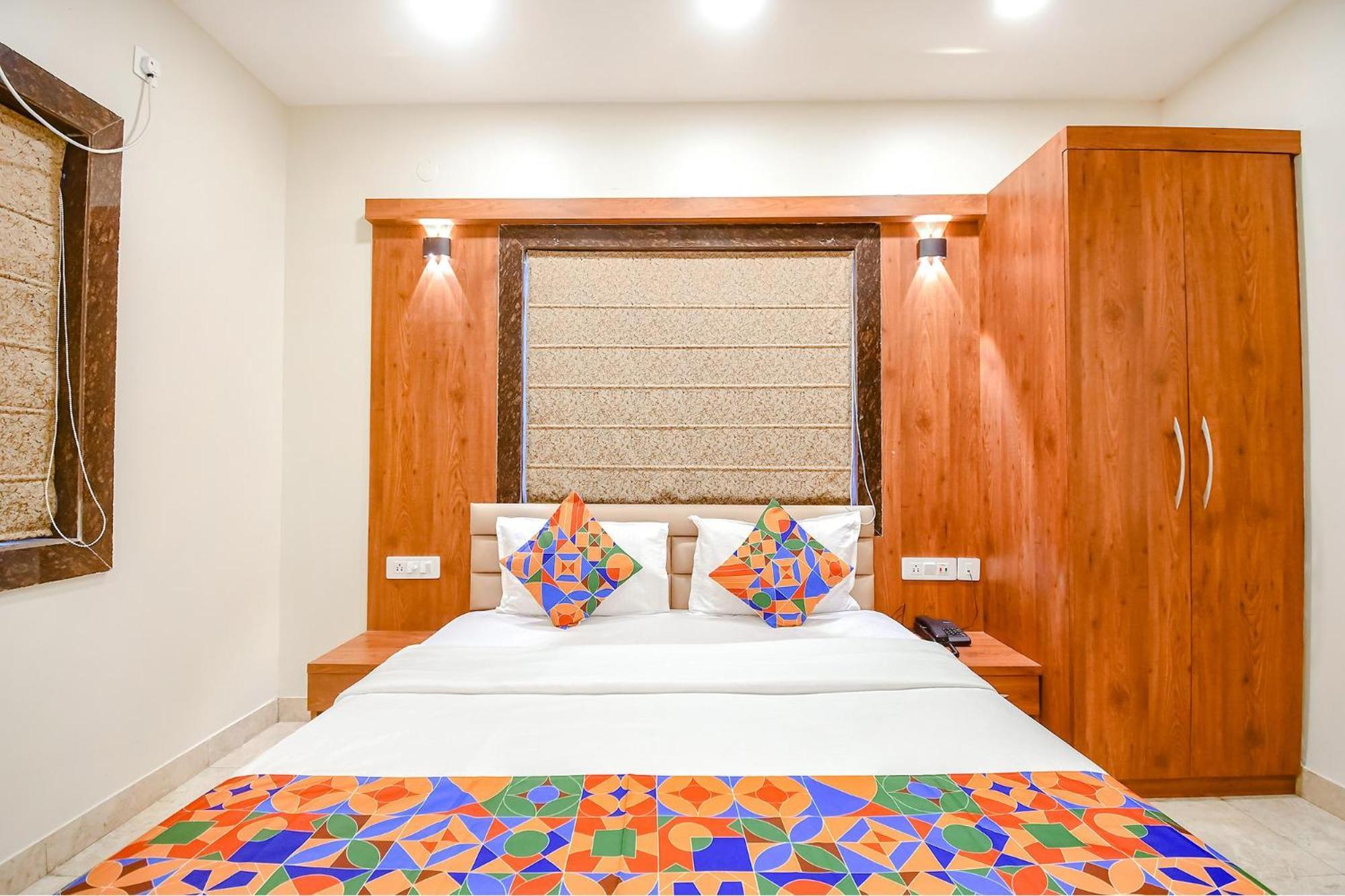 Fabhotel Dream World Residency - Nr Biswa Bangla Gate Kolkata Exterior photo