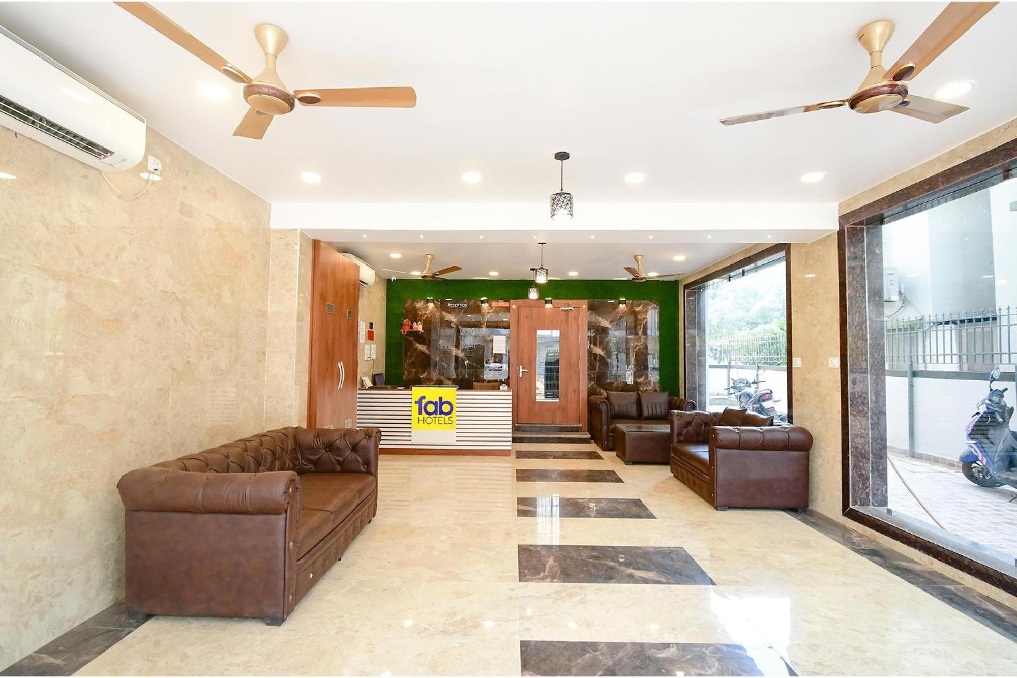 Fabhotel Dream World Residency - Nr Biswa Bangla Gate Kolkata Exterior photo
