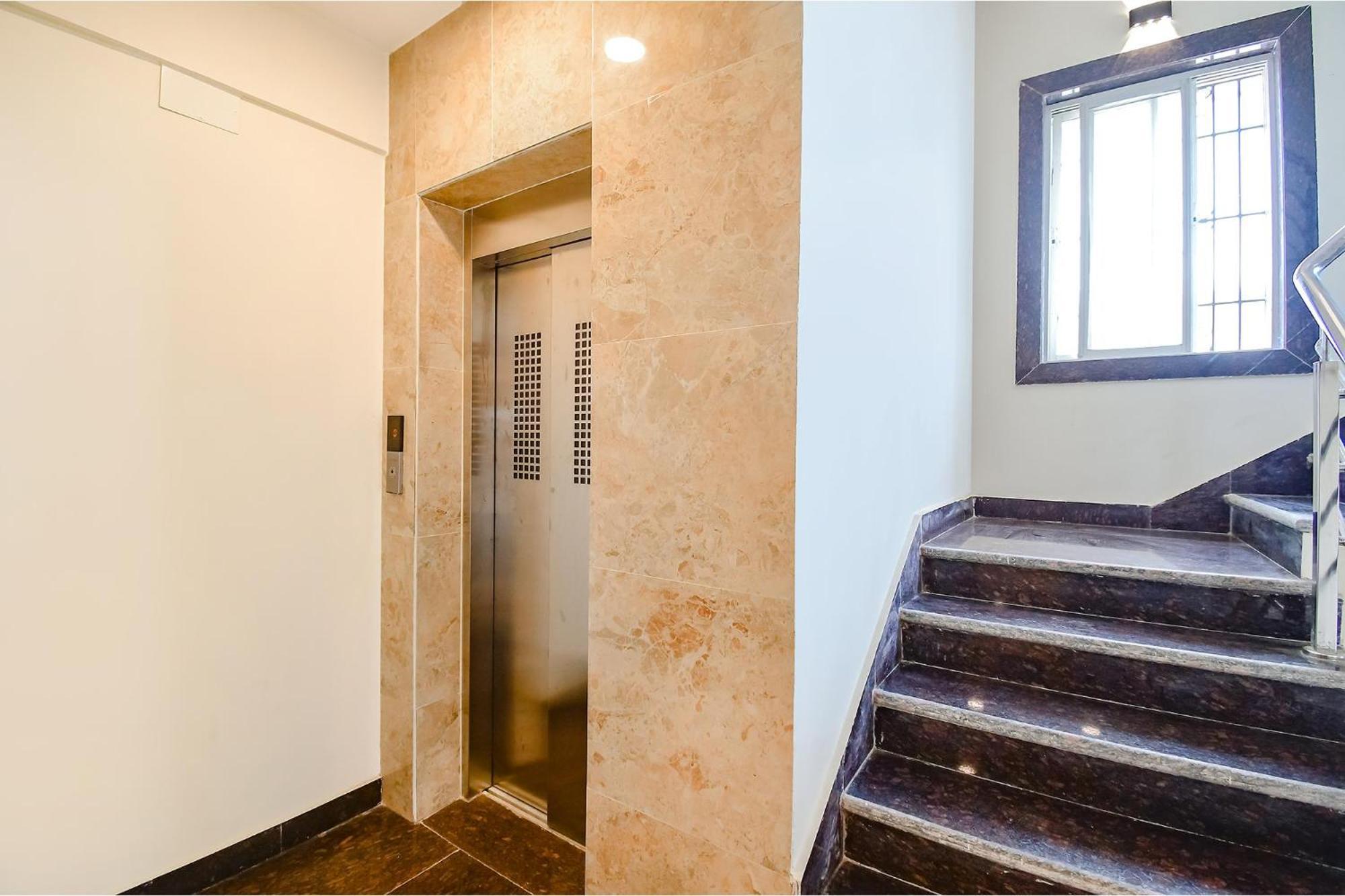 Fabhotel Dream World Residency - Nr Biswa Bangla Gate Kolkata Exterior photo